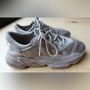 Adidas Ozweego Sneakers – Taupe/Beige – Women’s 7.5 – Authentic